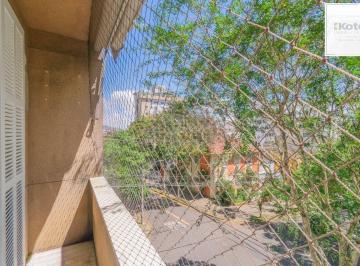 Apartamento · 93m² · 2 Quartos · Apartamento Amplo de Esquina com 93m² no Bairro Petrópolis