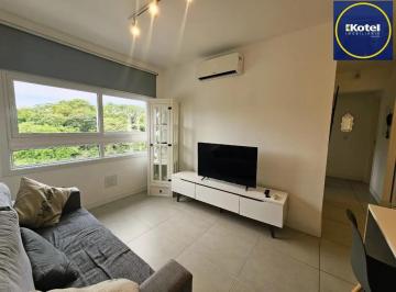 Apartamento · 45m² · 2 Quartos · 1 Vaga · Apartamento mobiliado, 2 dormitórios, com vaga escriturada - Cidade Baixa