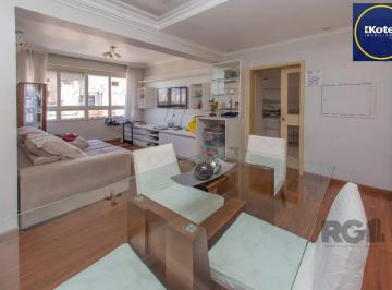 Apartamento · 105m² · 3 Quartos · 1 Vaga · Apartamento Amplo e Bem Localizado - 3 Dormitórios, Suíte e Vaga Escriturada