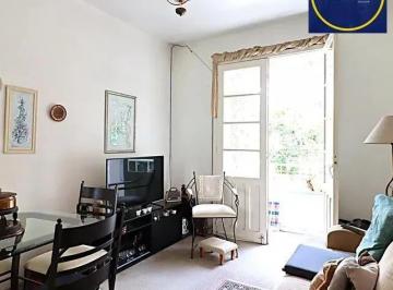 Apartamento · 60m² · 2 Quartos · Vende-se apartamento com 2 quartos (1 suíte), 60 m² – Petrópolis