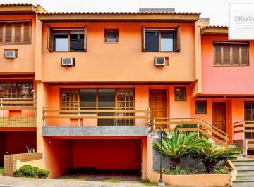 Casa · 286m² · 3 Quartos · 3 Vagas · Ótima Casa condomínio pronta para morar, semi mobiliada, Bairro Menino Deus
