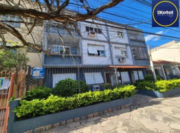 Apartamento · 42m² · 1 Quarto · Apto térreo no Menino Deus