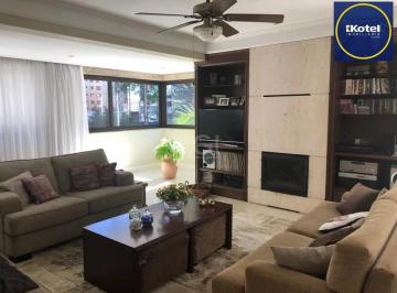 Apartamento · 229m² · 3 Quartos · 4 Vagas · Vende-se apartamento com 3 suítes, 4 vagas, hidromassagem e 230m² - Bela Vista.