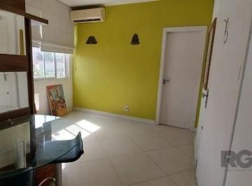 Apartamento · 30m² · 1 Quarto · Excelente apartamento de 30m² com 1 dormitório no Centro Histórico.