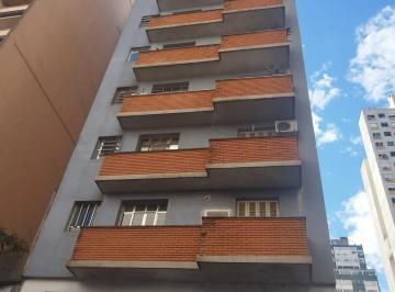 Apartamento · 70m² · 3 Quartos · 1 Vaga · Apartamento de 3 quartos e 1 vaga de garagem no centro de POA