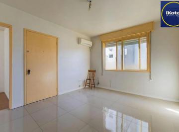 Apartamento · 69m² · 2 Quartos · 1 Vaga · Apartamento com 2 quartos, vaga coberta e sol da manha no bairro Santana