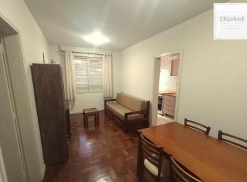 Sala de Estar · APARTAMENTO MOBILIADO E COM VAGA NO MENINO DEUS