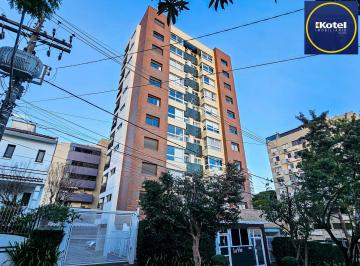Apartamento · 69m² · 2 Quartos · 2 Vagas · Apartamento Impecável no Petrópolis - 2 D (1 Suíte)