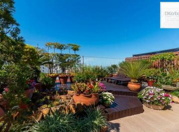 Apartamento · 182m² · 2 Quartos · Cobertura Reformada com Terraço, Espaço Gourmet e Vista da Cidade