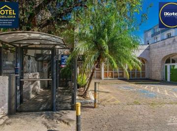 Apartamento · 60m² · 1 Quarto · 1 Vaga · Apartamento de 1 quarto e 1 vaga de garagem no bairro Rio Branco Porto Alegre