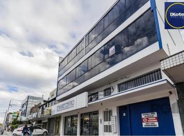 Fachada · Apartamento de dois quartos e duas vagas de garagem no bairro Vila Ipiranga