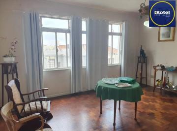 Living · Apartamento de 3 quartos no bairro Independência em Porto Alegre