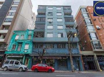 Apartamento · 78m² · 3 Quartos · Apartamento 3 Dormitórios com Elevador no Centro Histórico