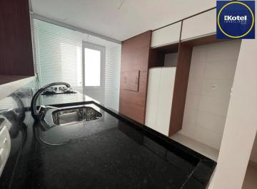cozinha e churrasqueira · Apartamento de 2 quartos, suíte e 2 vagas de garagem (box duplo) Higienópolis