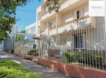 Apartamento · 56m² · 2 Quartos · Apartamento no Menino Deus de 2 dormitórios e dependência térreo com pátio