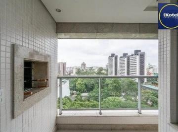 Apartamento · 48m² · 1 Quarto · 1 Vaga · Excelente apartamento de 1 dormitório com grande infra no bairro Petrópolis