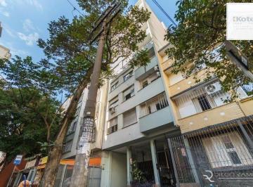 Apartamento · 65m² · 2 Quartos · Apartamento de 02 quartos, sendo 01 com Ar condicionado, no bairro Centro Histó