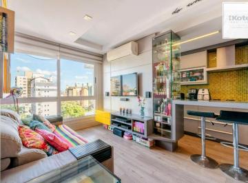 Apartamento · 78m² · 2 Quartos · 1 Vaga · Apartamento semi mobiliado de 2 dormitórios no Petrópolis