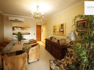 Apartamento · 121m² · 3 Quartos · 2 Vagas · Apartamento à venda - em Petrópolis