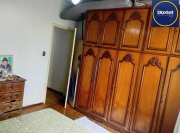 Apartamento Venda de 2 quartos · Apartamento 2 dormitórios térreo com gardem
