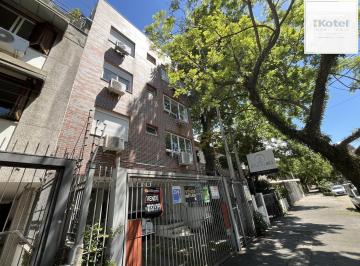 Apartamento · 65m² · 2 Quartos · 1 Vaga · Apartamento de 2 quartos, suíte e 1 vaga de garagem no bairro Santana em POA/RS