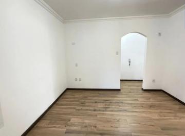 Apartamento · 62m² · 2 Quartos · Apartamento de 2 dormitórios com vista para o Marinha no bairro Menino Deus em P