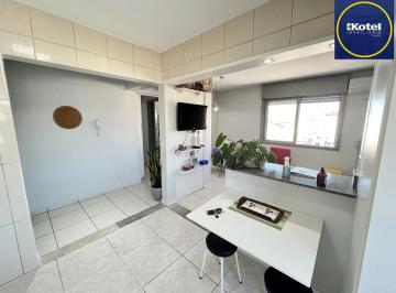 Apartamento Venda 97m² de 2 quartos · Apartamento de 2 quartos e 1 vaga de garagem no bairro Farroupilha em POA