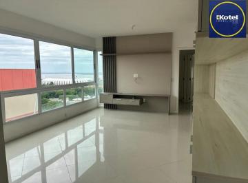 Apartamento · 93m² · 3 Quartos · 2 Vagas · Vende-se amplo apartamento 3 quartos com suíte e 2 vagas no Menino Deus - 158,4