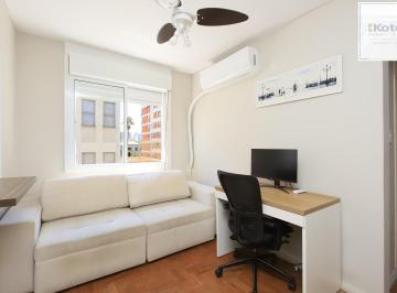 Apartamento · 35m² · 1 Quarto · Apartamento para Venda de 1 dormitório no Menino Deus DESOCUPADO