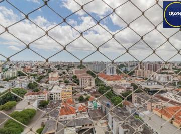 Apartamento de 3 quartos, Porto Alegre · Apartamento de 3 quartos, suíte, elevador e 2 vagas no bairro Vila Ipiranga