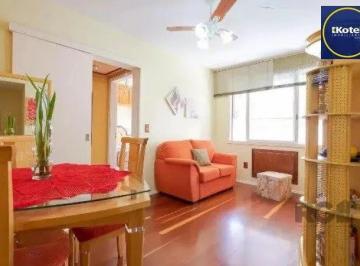 Apartamento · 43m² · 1 Quarto · 1 Vaga · Apartamento no Petrópolis de 1 dormitório e vaga