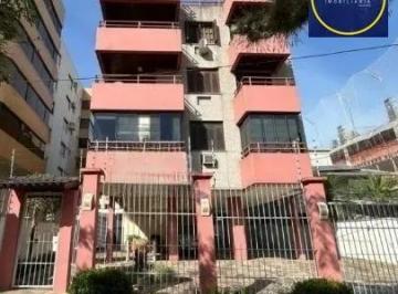 Apartamento · 75m² · 2 Quartos · 1 Vaga · Cobertura no Jardim Botânico de 2 dormitórios e vaga semi mobiliada