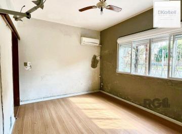 .jpg+2025-03-04 · Apartamento terreo na Praia de Belas, com patio privativo