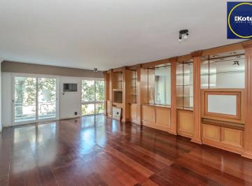 Apartamento · 168m² · 3 Quartos · 1 Vaga · Apartamento no Moinhos de Vento de 3 dormitórios vaga e infra DESOCUPADO