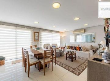 Apartamento · 224m² · 3 Quartos · 1 Vaga · Cobertura no Bairro Auxiliadora, 3 dormitórios, 1 suíte, churrasqueira e vaga co