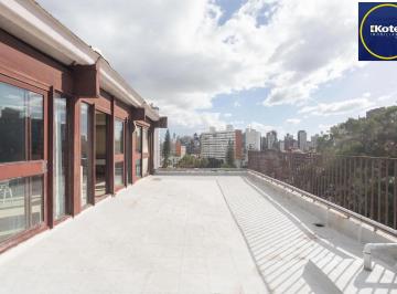 Apartamento · 152m² · 3 Quartos · 2 Vagas · Cobertura na esquina da Nilo Peçanha com Carlos Gomes