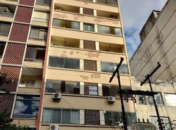 Apartamento · 53m² · 1 Quarto · Apartamento de um dormitório no Centro de Porto Alegre