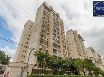 Apartamento · 73m² · 2 Quartos · 1 Vaga · Lindo apto no Jardim Lindóia, frente a praça das Flores e ao lado do novo Zaffar