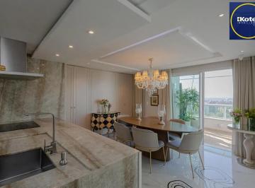 Apartamento · 216m² · 3 Quartos · 2 Vagas · Apartamento à venda - em Três Figueiras