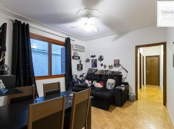 Apartamento · 79m² · 2 Quartos · Apartamento Semi-mobiliado de 2 Quartos no Bairro Bom Fim