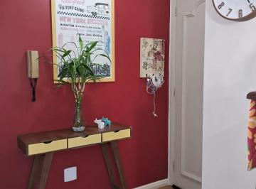 Apartamento · 58m² · 2 Quartos · 1 Vaga · Apartamento de 58 m² com 2 quartos localizado no Bairro Menino Deus.