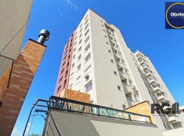 Apartamento · 83m² · 3 Quartos · 1 Vaga · Apartamento de três quartos com suíte e duas vagas de garagem no bairro Passo da
