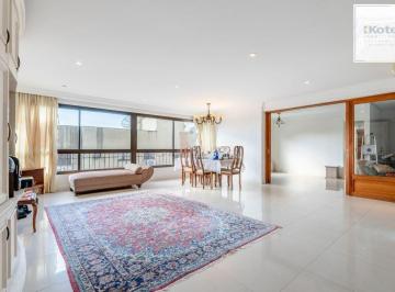 Apartamento · 141m² · 3 Quartos · 2 Vagas · Apartamento espaçoso e confortável no bairro Mont Serrat