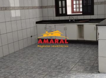Casa · 370m² · 4 Quartos · 3 Vagas · Sobrado à Venda no Parque do Colégio Suzano S/P - 4 Quartos, 3 Suítes e Churrasqueira