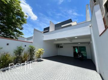 Foto · Casa com piscina à venda - 3 quartos, sendo 1 suíte com ampla sacada - bairro Saguaçu - Joinville/SC