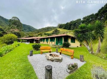 Rural · 600m² · 6 Quartos · 10 Vagas · Sítio a venda Teresópolis
