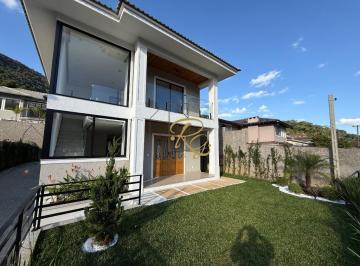 Casa · 208m² · 4 Quartos · 2 Vagas · Casa - Carlos Guinle