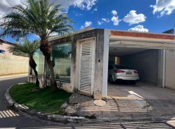 Casa de 4 quartos, Vicente Pires · Rua 5 - Imperdível - 4 Quartos - 3 Suítes - Closet e Hidro - Gourmet e Piscina - 400m