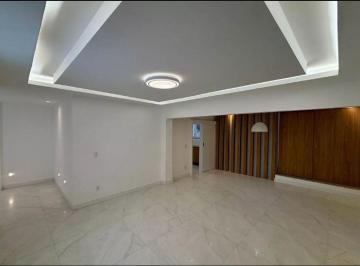 Apartamento de 3 quartos, Rio de Janeiro · iMPERDÍVEL Apartamento Garden. Aos pés da praia de Copacabana, com vaga. 3Qtos, suíte +área externa!
