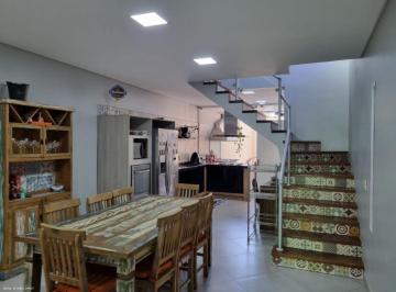 Casa de 3 quartos, São Sebastião · Casa em condomínio para venda na Praia de Juquehy!